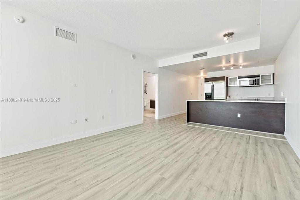 Real estate property located at 1900 Bayshore Dr #1509, Miami-dade, Quantum On The Bay Condo, Miami, FL
