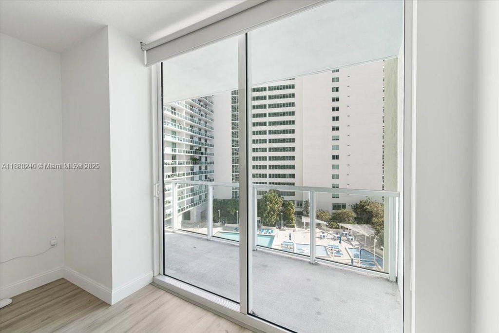 Real estate property located at 1900 Bayshore Dr #1509, Miami-dade, Quantum On The Bay Condo, Miami, FL