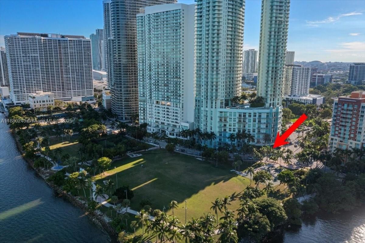 Real estate property located at 1900 Bayshore Dr #1509, Miami-dade, Quantum On The Bay Condo, Miami, FL