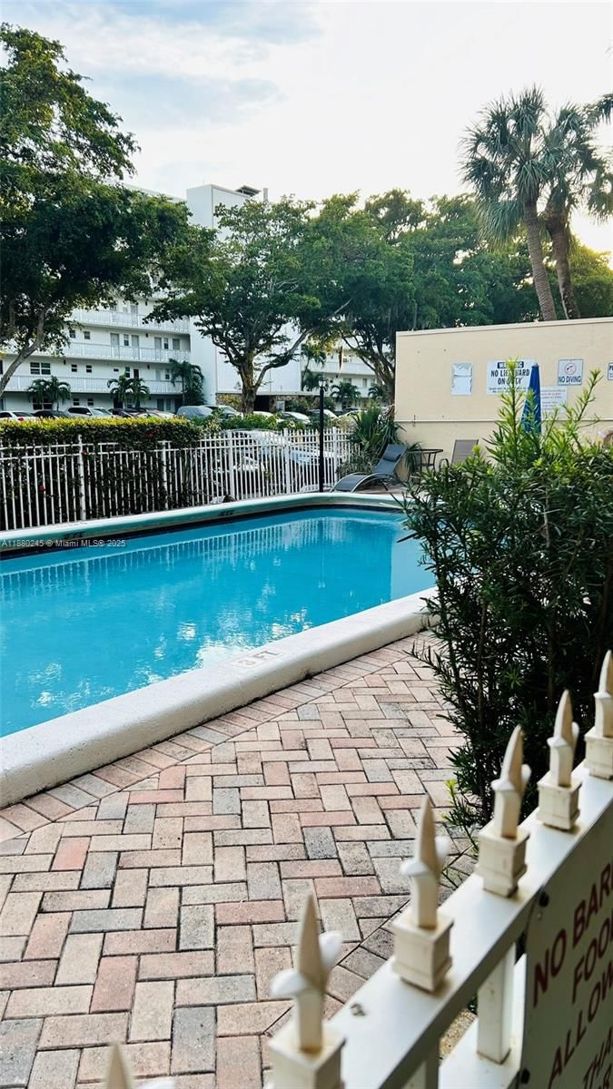 Real estate property located at 1300 Moffett St #104, Broward, Moffett Place Condo, Hallandale Beach, FL