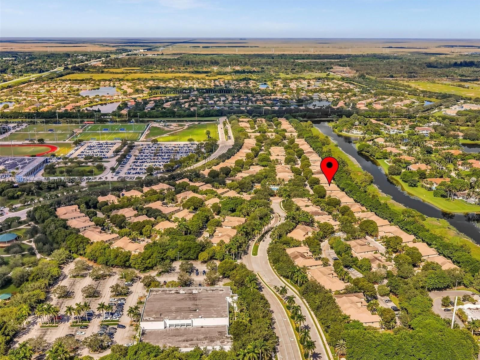 Real estate property located at 3865 Tree Top Dr, Broward, Courtyard Grove, Weston, FL