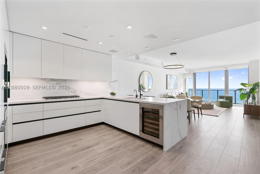 Real estate property located at 1116 Ocean Blvd #1404, Broward, Solemar Beach Condo, Pompano Beach, FL