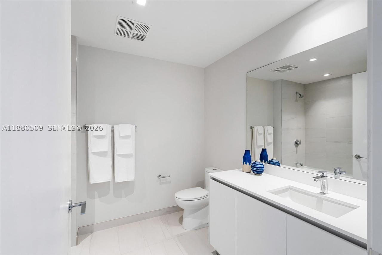 Real estate property located at 1116 Ocean Blvd #1404, Broward, Solemar Beach Condo, Pompano Beach, FL