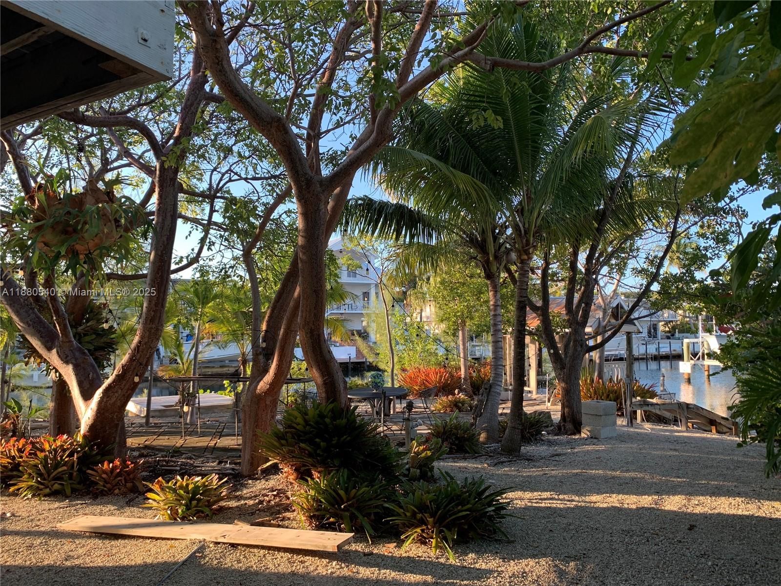 Real estate property located at 120 Captains Ct, Monroe, Kahiki Harbor, Islamorada, FL