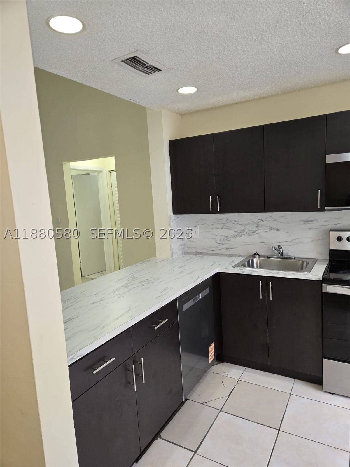 Real estate property located at 8043 21st Ct #8043, Broward, Verano At Miramar Condo, Miramar, FL
