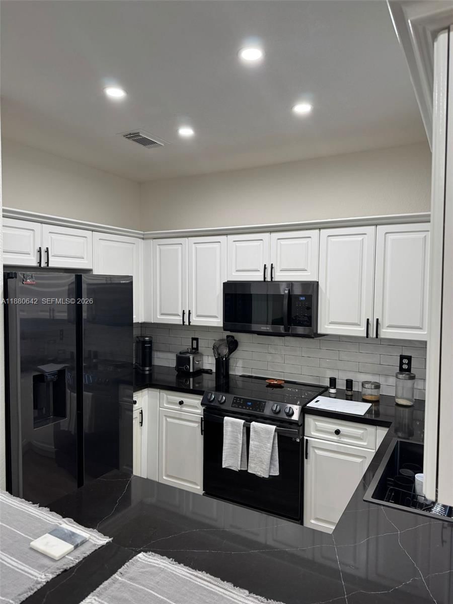 Real estate property located at 12453 125th Ter, Miami-dade, Kendall Breeze South, Miami, FL
