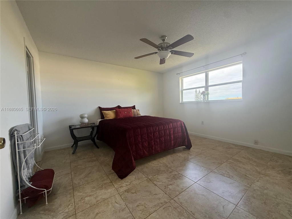 Real estate property located at 8345 Sunrise Lakes Blvd #309, Broward, Sunrise Lakes 42 Condo, Sunrise, FL