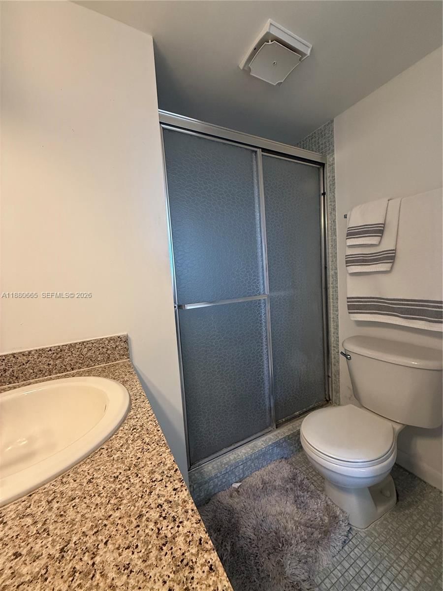 Real estate property located at 8345 Sunrise Lakes Blvd #309, Broward, Sunrise Lakes 42 Condo, Sunrise, FL