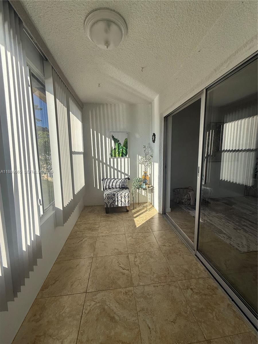 Real estate property located at 8345 Sunrise Lakes Blvd #309, Broward, Sunrise Lakes 42 Condo, Sunrise, FL
