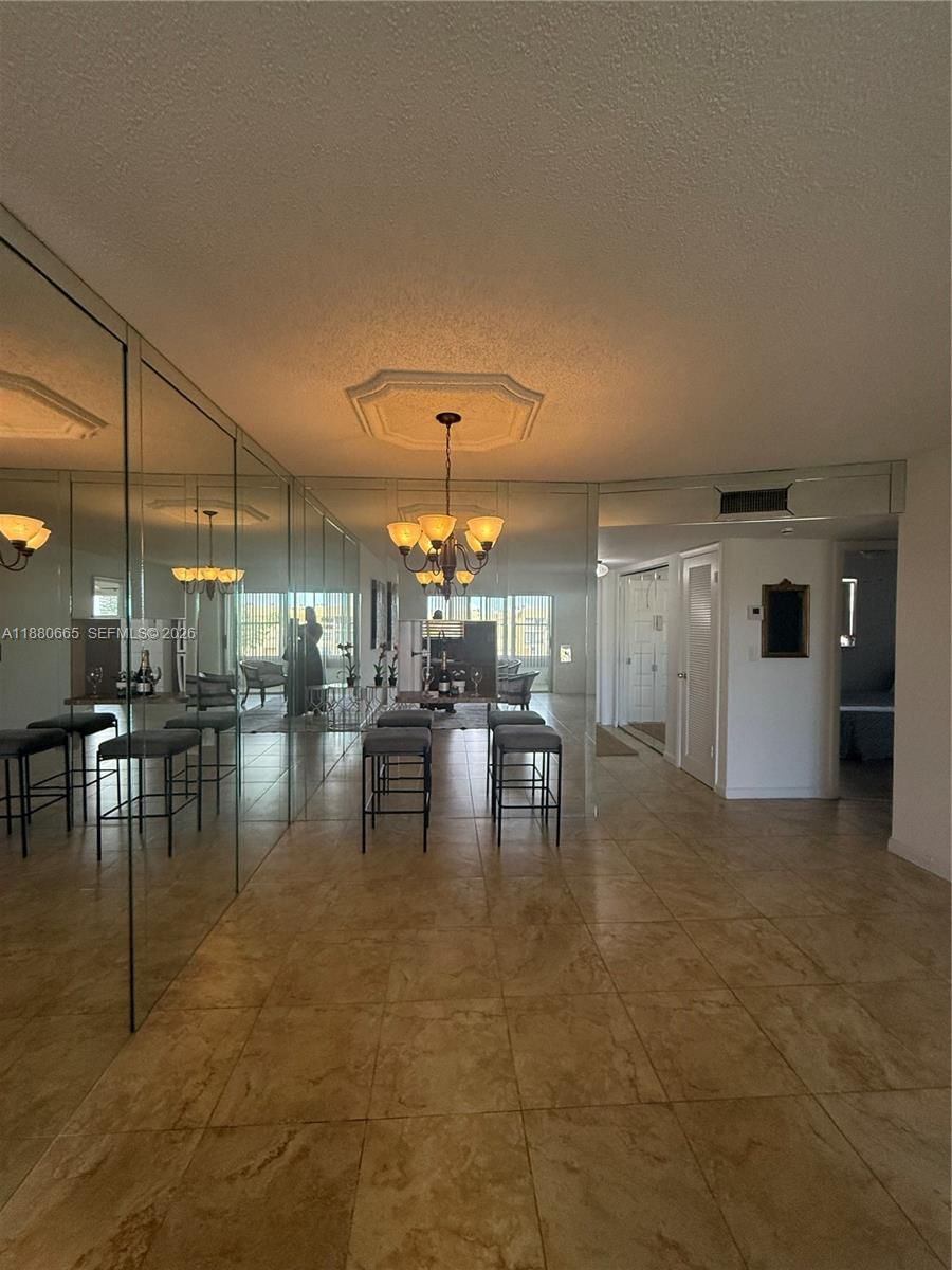 Real estate property located at 8345 Sunrise Lakes Blvd #309, Broward, Sunrise Lakes 42 Condo, Sunrise, FL