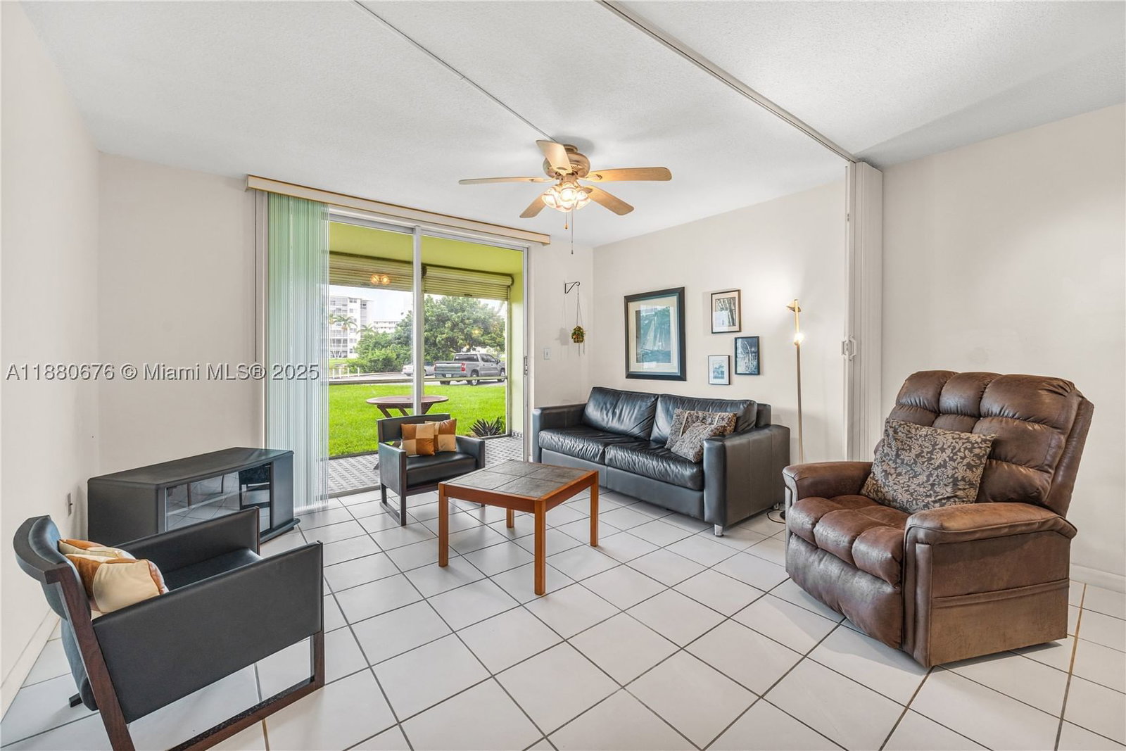 Real estate property located at 2903 Point East Dr K111, Miami-dade, Point East Sec Iii Condo, Aventura, FL