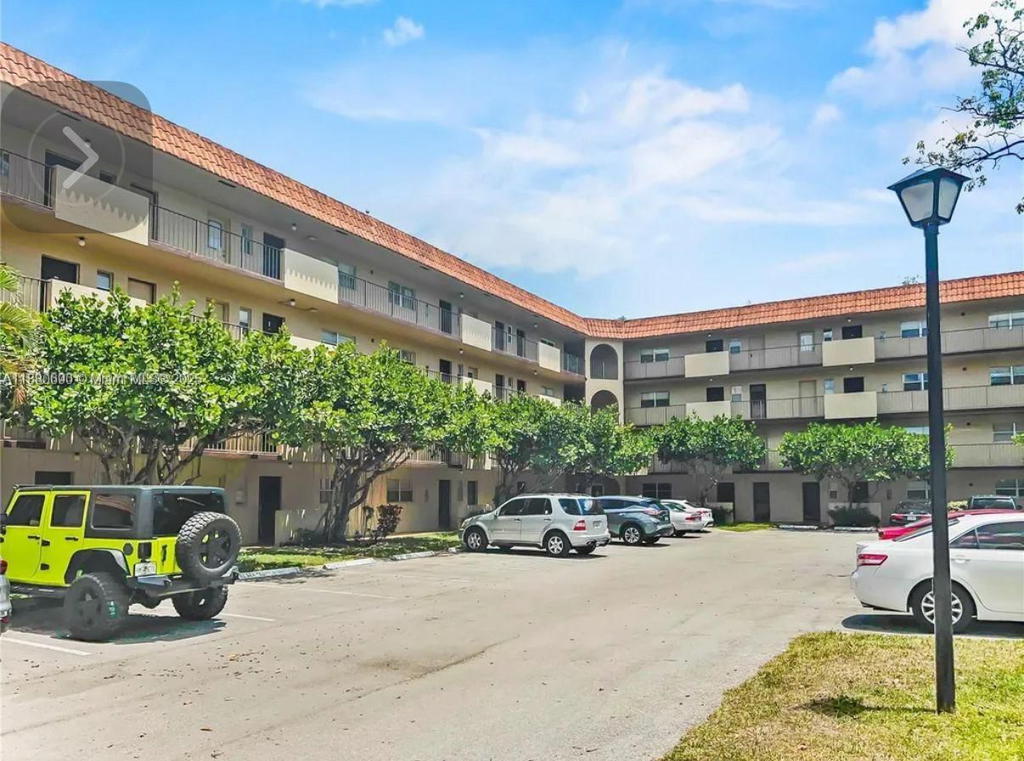 Real estate property located at , Broward, Inverrary Country Club, Lauderhill, FL