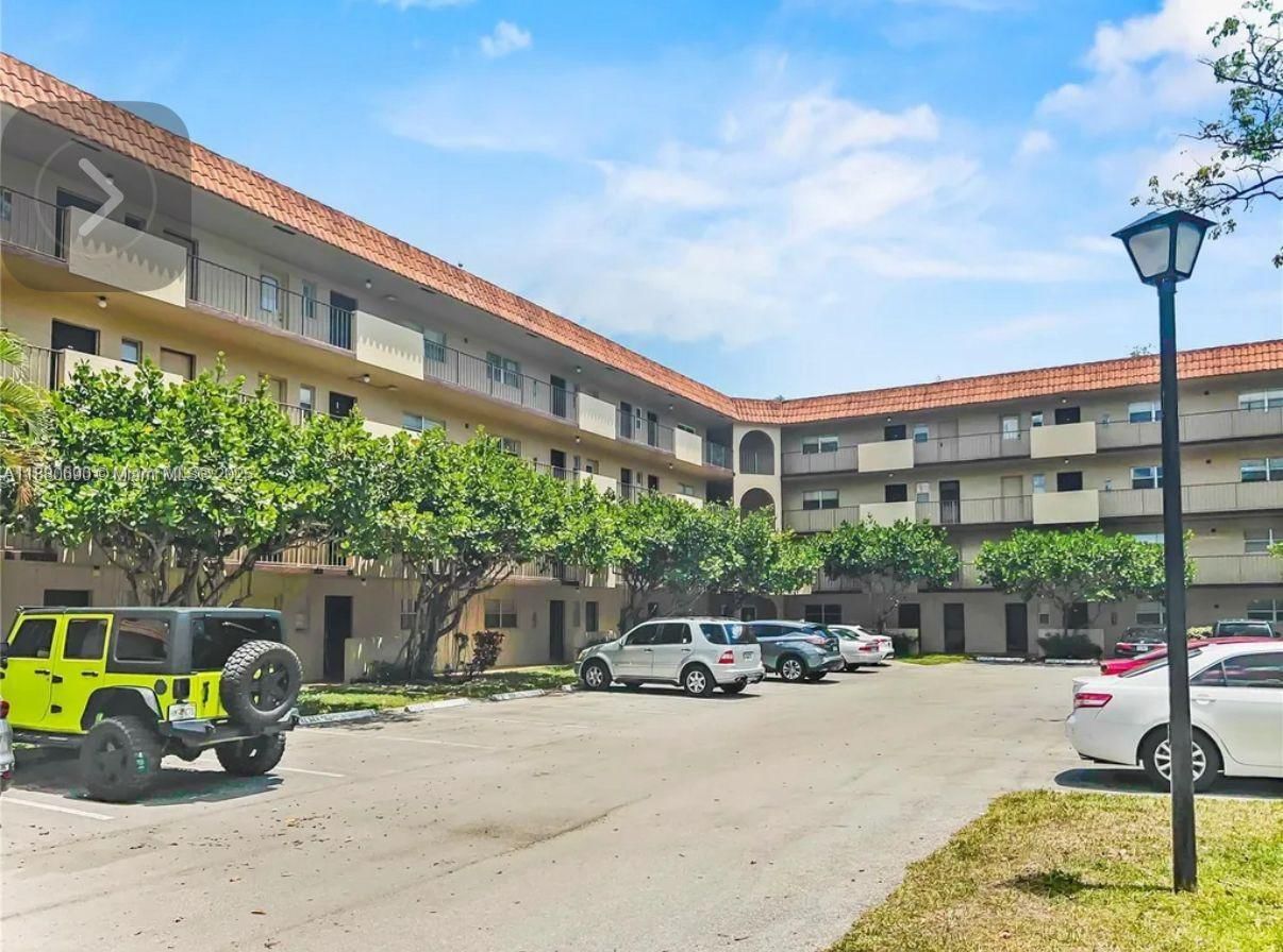 Real estate property located at , Broward, Inverrary Country Club, Lauderhill, FL