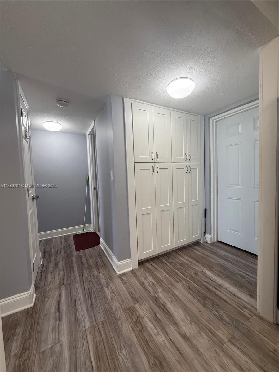 Real estate property located at 9001 Sunrise Lakes Blvd #308, Broward, Sunrise Lakes 88 Condo, Sunrise, FL