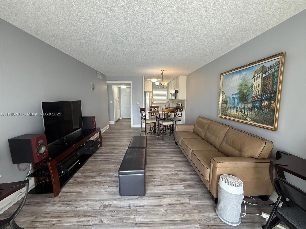 Real estate property located at 9001 Sunrise Lakes Blvd #308, Broward, Sunrise Lakes 88 Condo, Sunrise, FL