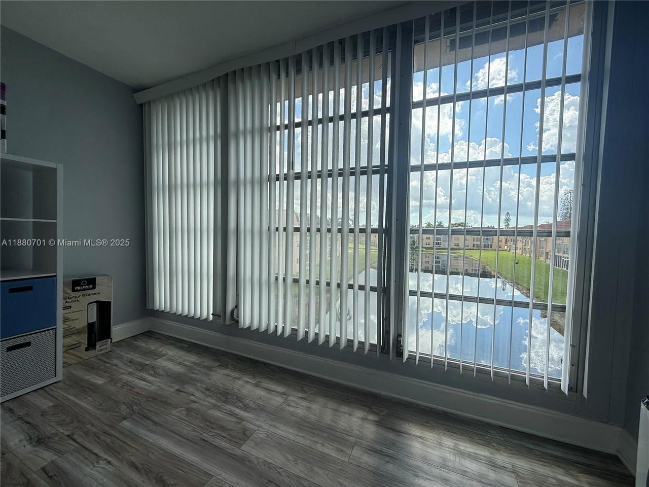 Real estate property located at 9001 Sunrise Lakes Blvd #308, Broward, Sunrise Lakes 88 Condo, Sunrise, FL