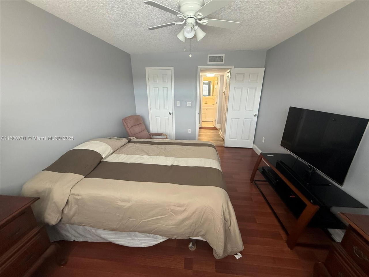 Real estate property located at 9001 Sunrise Lakes Blvd #308, Broward, Sunrise Lakes 88 Condo, Sunrise, FL