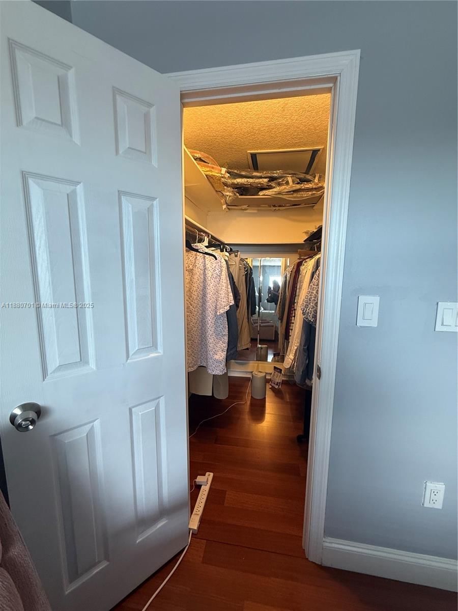 Real estate property located at 9001 Sunrise Lakes Blvd #308, Broward, Sunrise Lakes 88 Condo, Sunrise, FL
