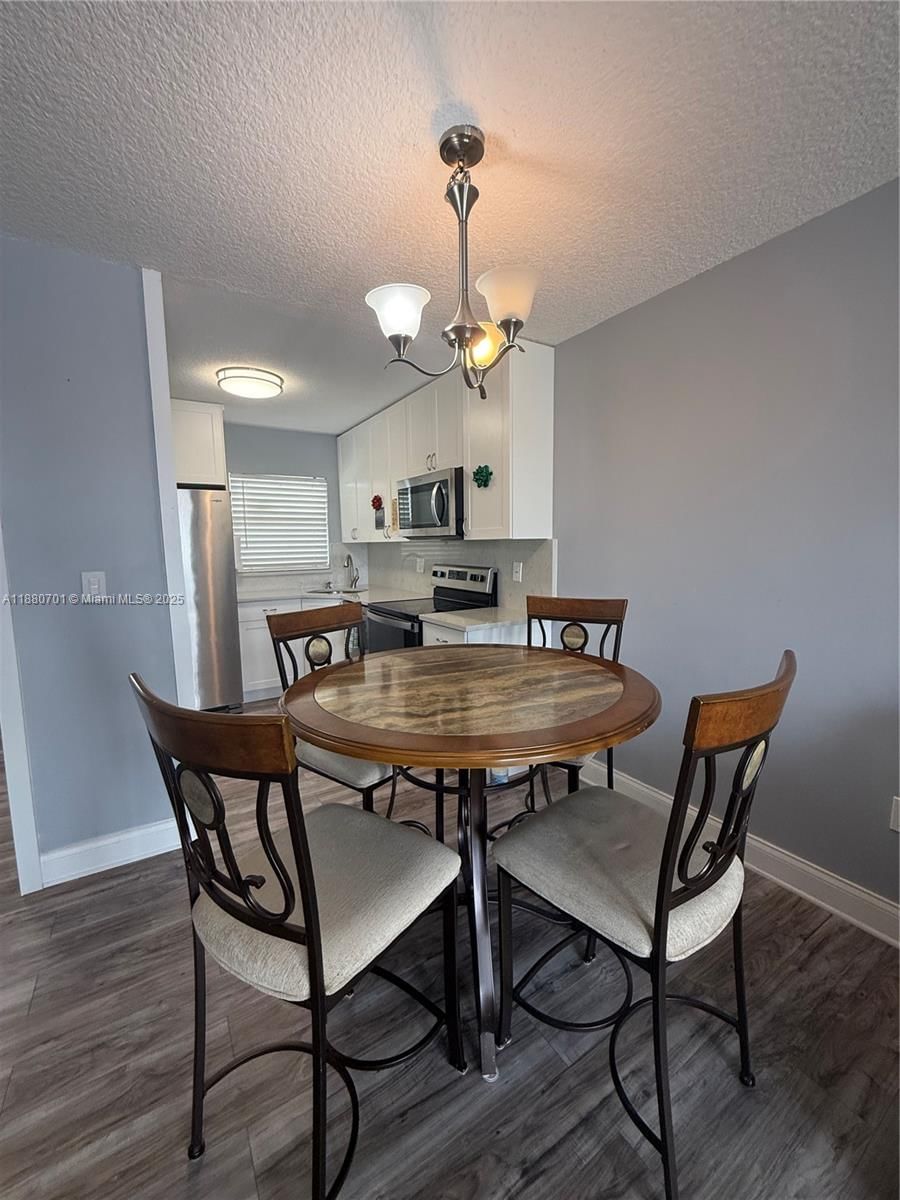 Real estate property located at 9001 Sunrise Lakes Blvd #308, Broward, Sunrise Lakes 88 Condo, Sunrise, FL