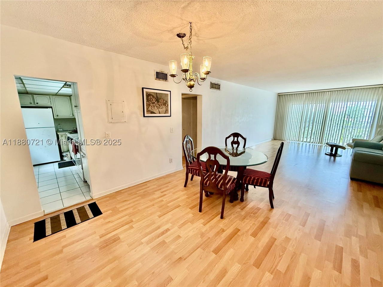 Real estate property located at 9700 Bay Harbor Dr #406, Miami-dade, Summit Condo, Bay Harbor Islands, FL