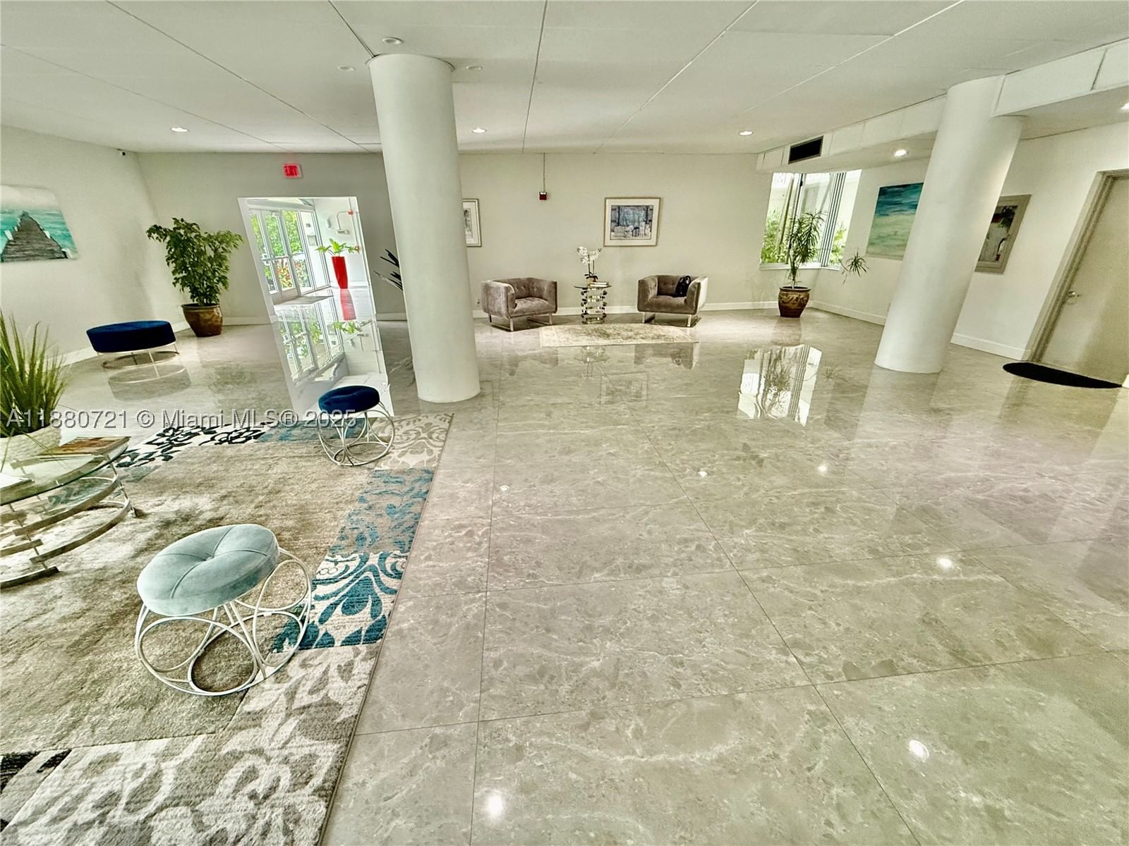 Real estate property located at 9700 Bay Harbor Dr #406, Miami-dade, Summit Condo, Bay Harbor Islands, FL