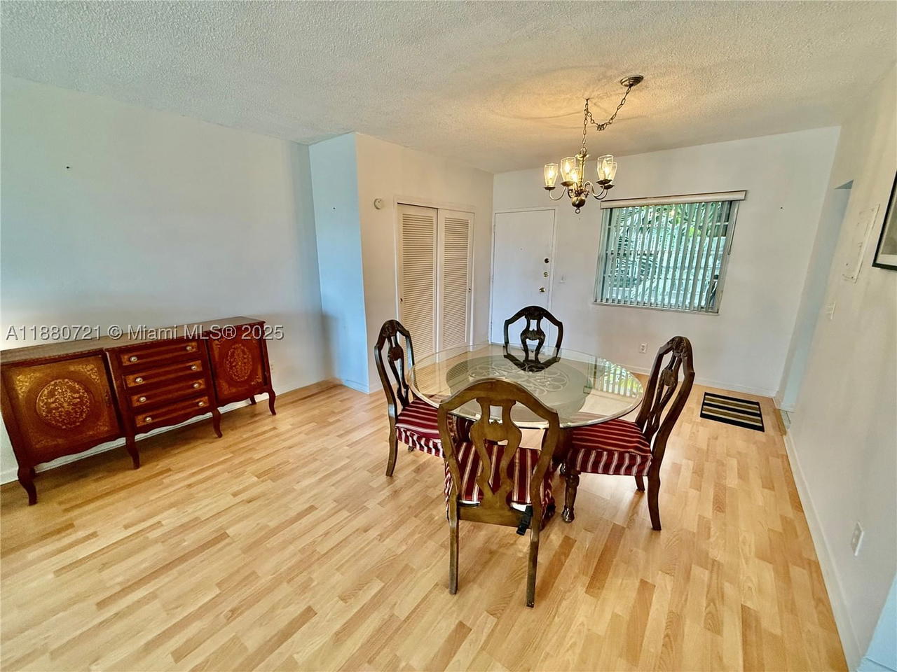 Real estate property located at 9700 Bay Harbor Dr #406, Miami-dade, Summit Condo, Bay Harbor Islands, FL