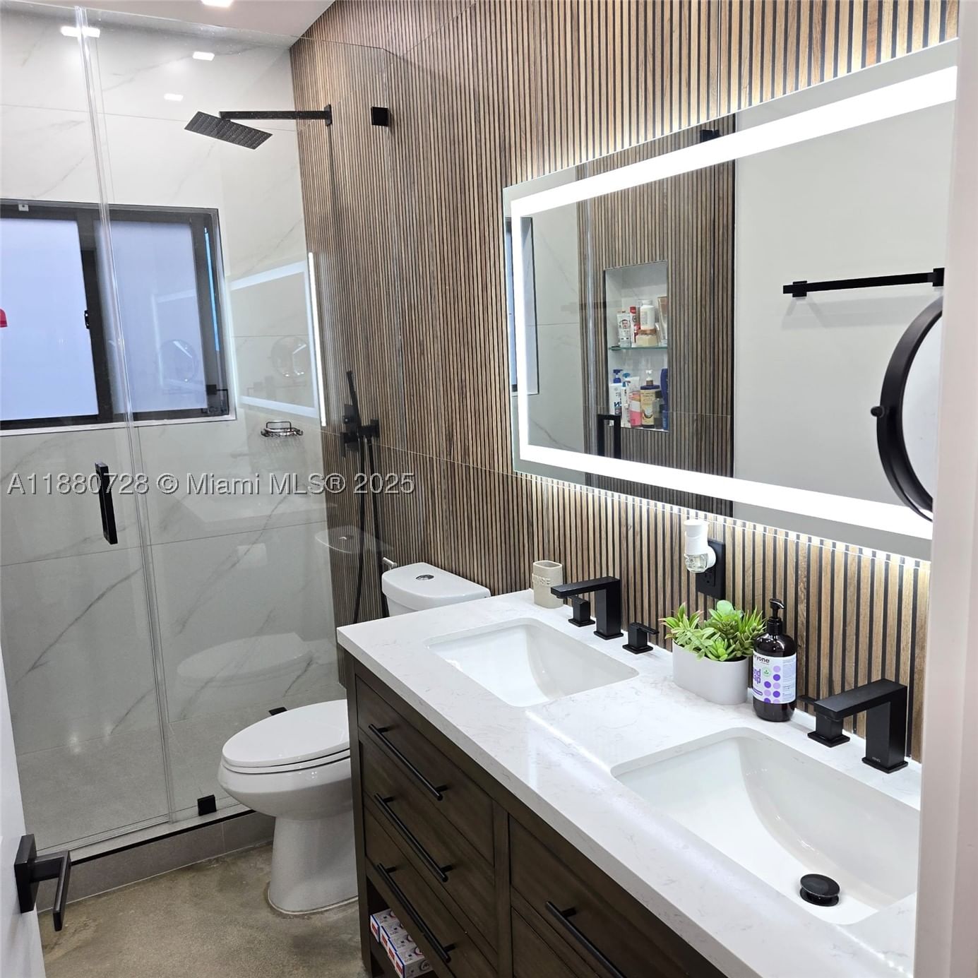 Real estate property located at 5621 11th Ave, Miami-dade, Bowling Green Terr, Miami, FL