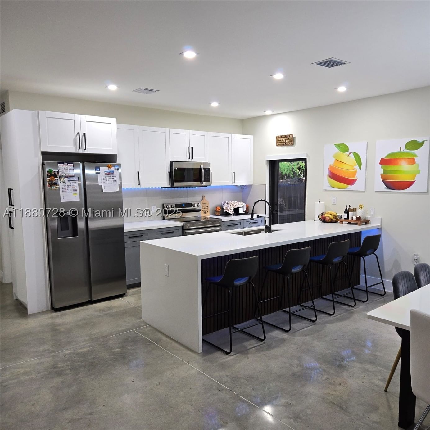 Real estate property located at 5621 11th Ave, Miami-dade, Bowling Green Terr, Miami, FL
