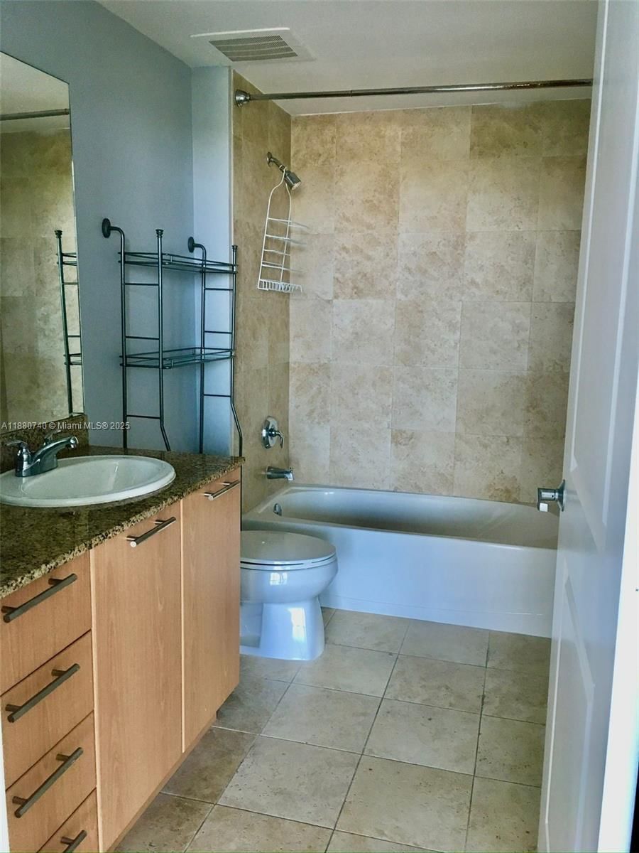 Real estate property located at 2021 3rd Ave #903, Miami-dade, Roads At 21st Condo, Miami, FL