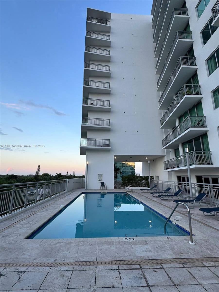 Real estate property located at 2021 3rd Ave #903, Miami-dade, Roads At 21st Condo, Miami, FL