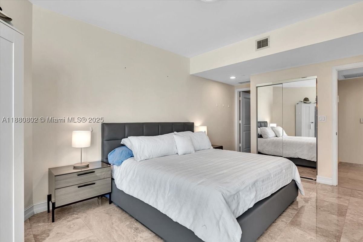 Real estate property located at 3101 Ocean Dr #2307, Broward, Ocean Palms Condo, Hollywood, FL
