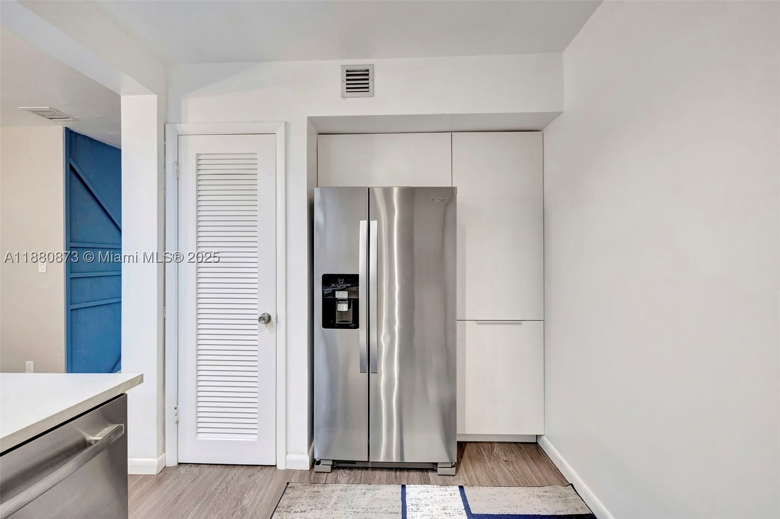 Real estate property located at 6010 Falls Circle Dr #419, Broward, Falls Of Inverrary, Lauderhill, FL