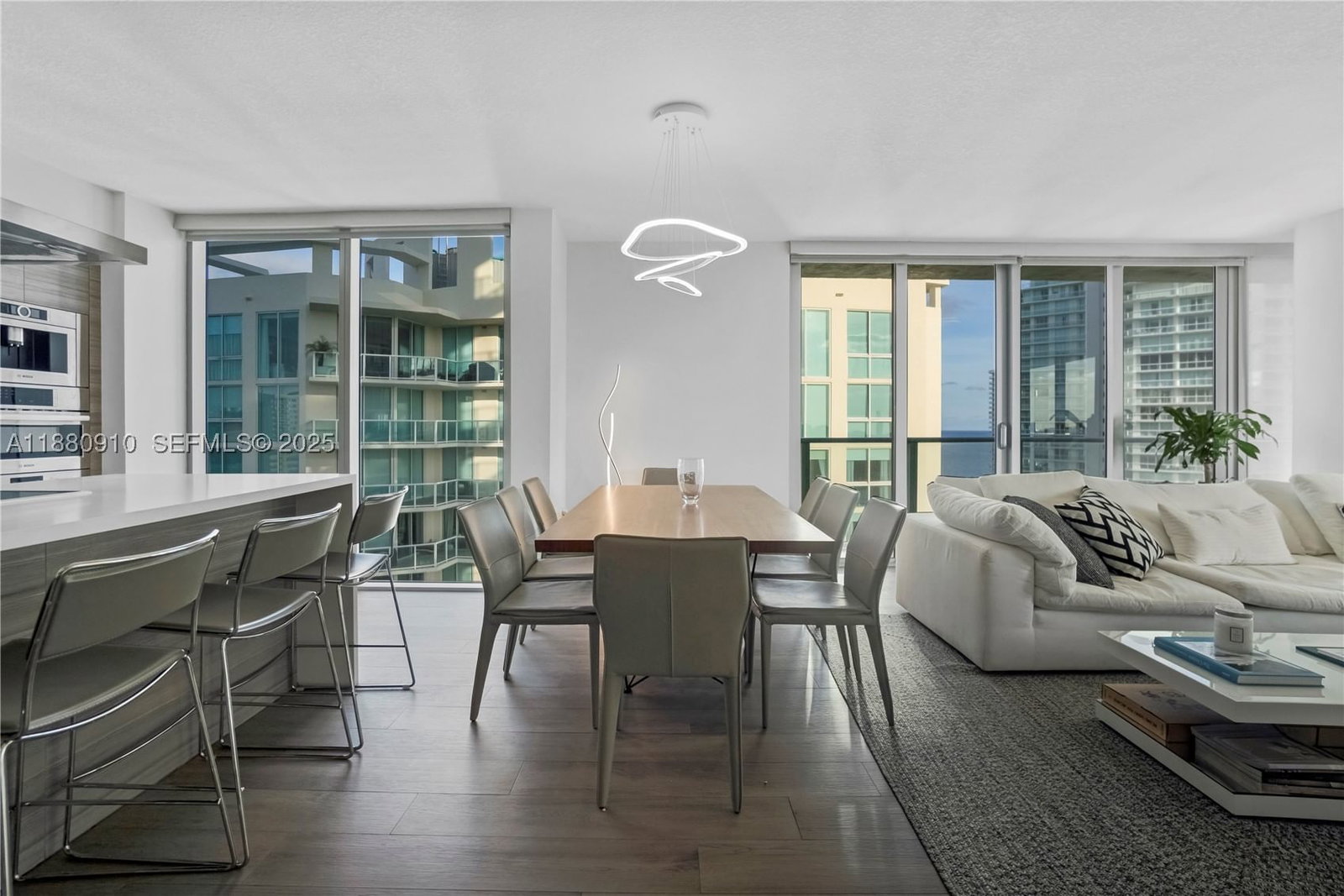 Real estate property located at 300 Sunny Isles Blvd #4-1802, Miami-dade, Parque Towers Condo, Sunny Isles Beach, FL
