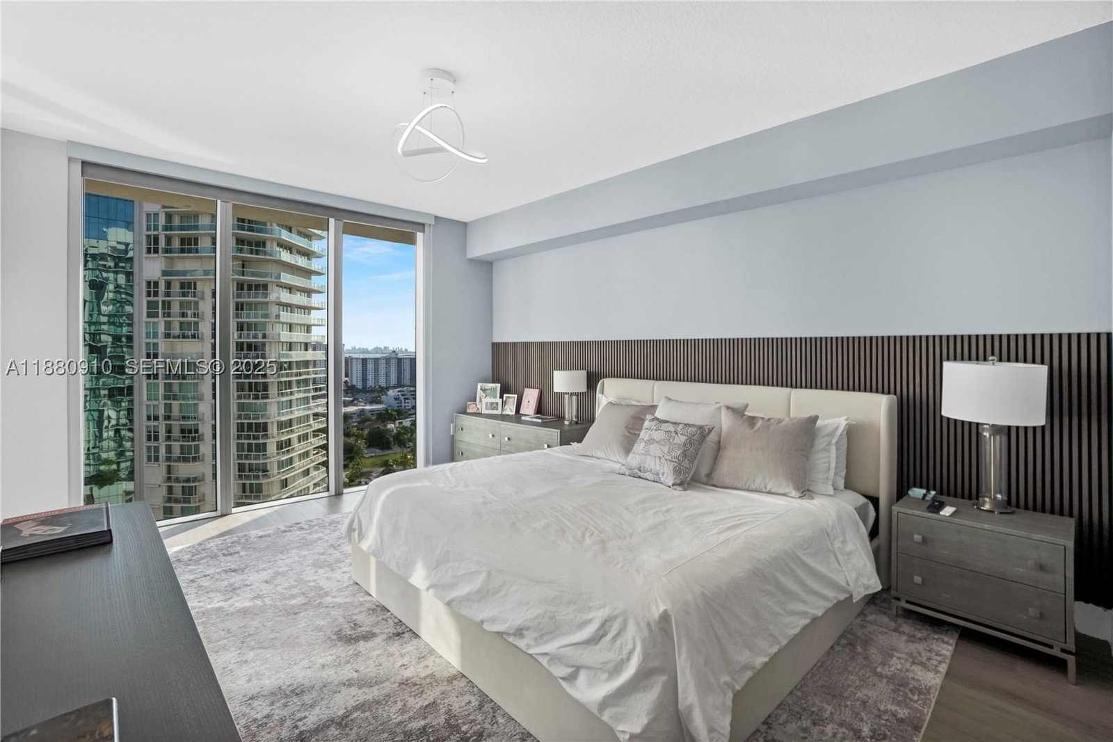 Real estate property located at 300 Sunny Isles Blvd #4-1802, Miami-dade, Parque Towers Condo, Sunny Isles Beach, FL
