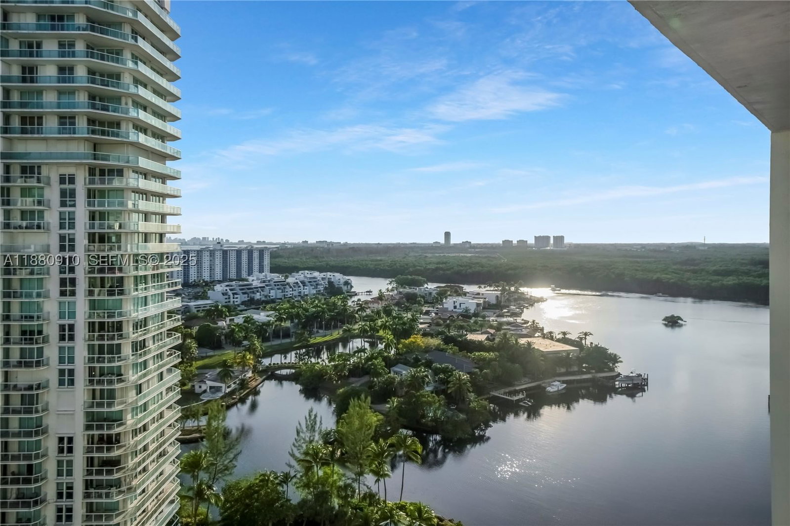 Real estate property located at 300 Sunny Isles Blvd #4-1802, Miami-dade, Parque Towers Condo, Sunny Isles Beach, FL