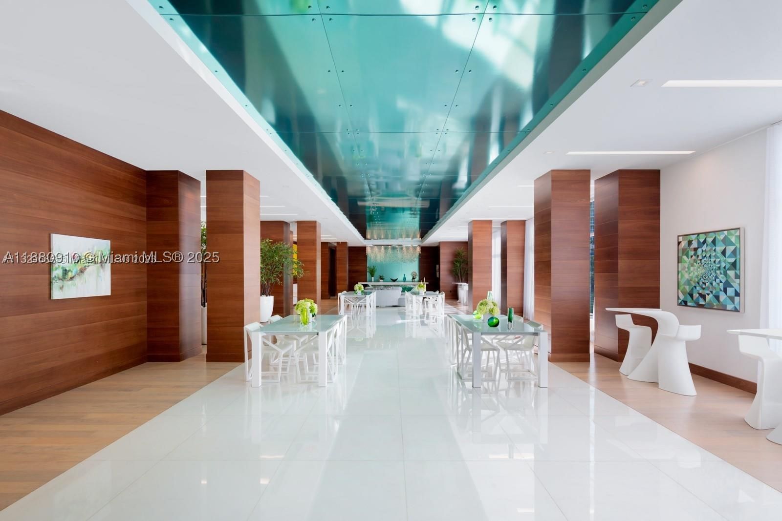 Real estate property located at 300 Sunny Isles Blvd #4-1802, Miami-dade, Parque Towers Condo, Sunny Isles Beach, FL