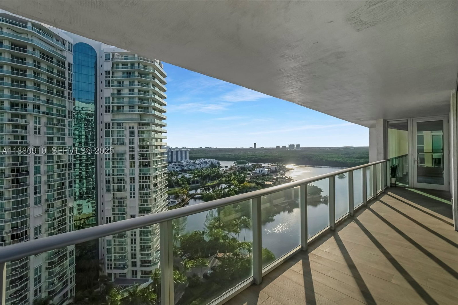 Real estate property located at 300 Sunny Isles Blvd #4-1802, Miami-dade, Parque Towers Condo, Sunny Isles Beach, FL