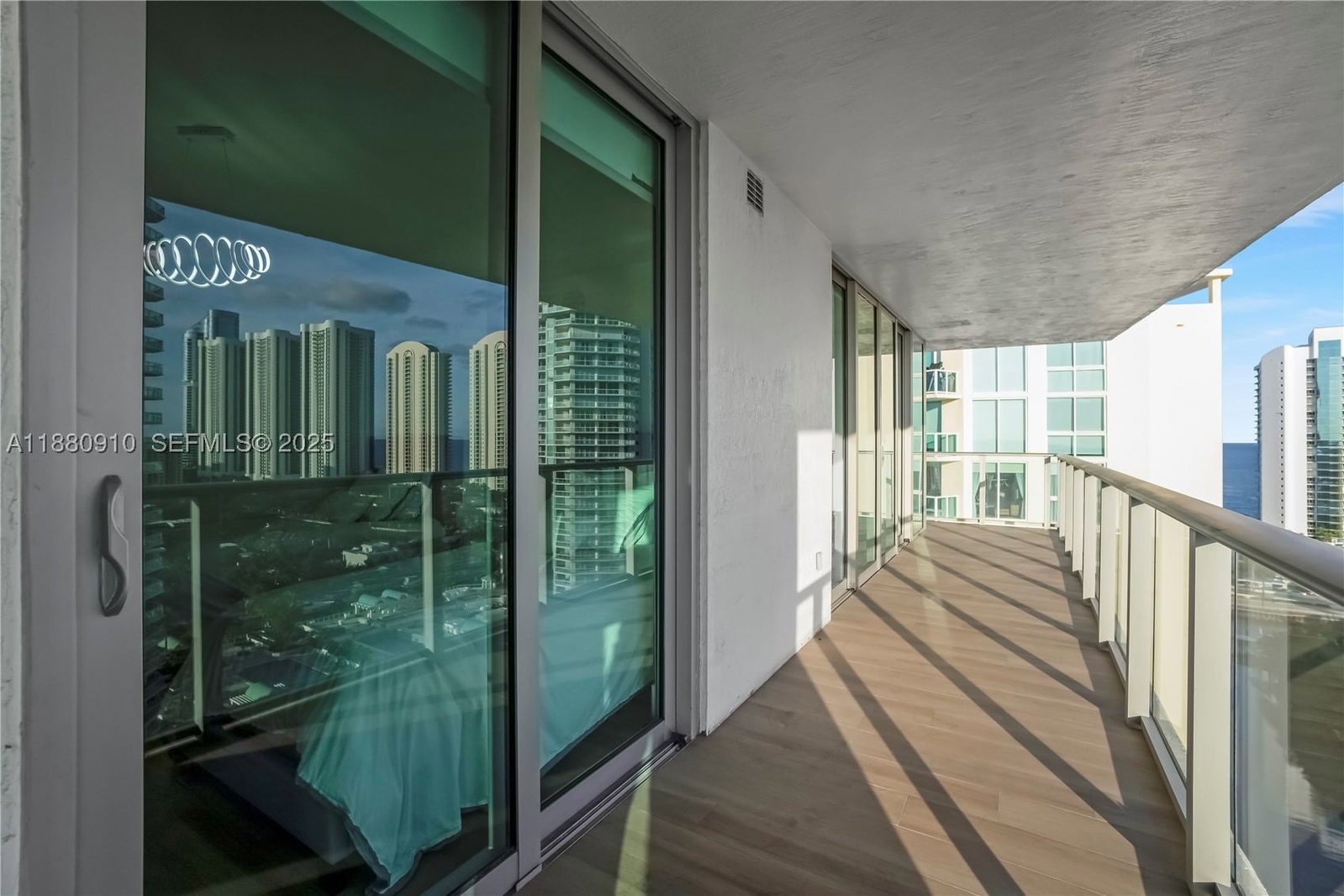 Real estate property located at 300 Sunny Isles Blvd #4-1802, Miami-dade, Parque Towers Condo, Sunny Isles Beach, FL