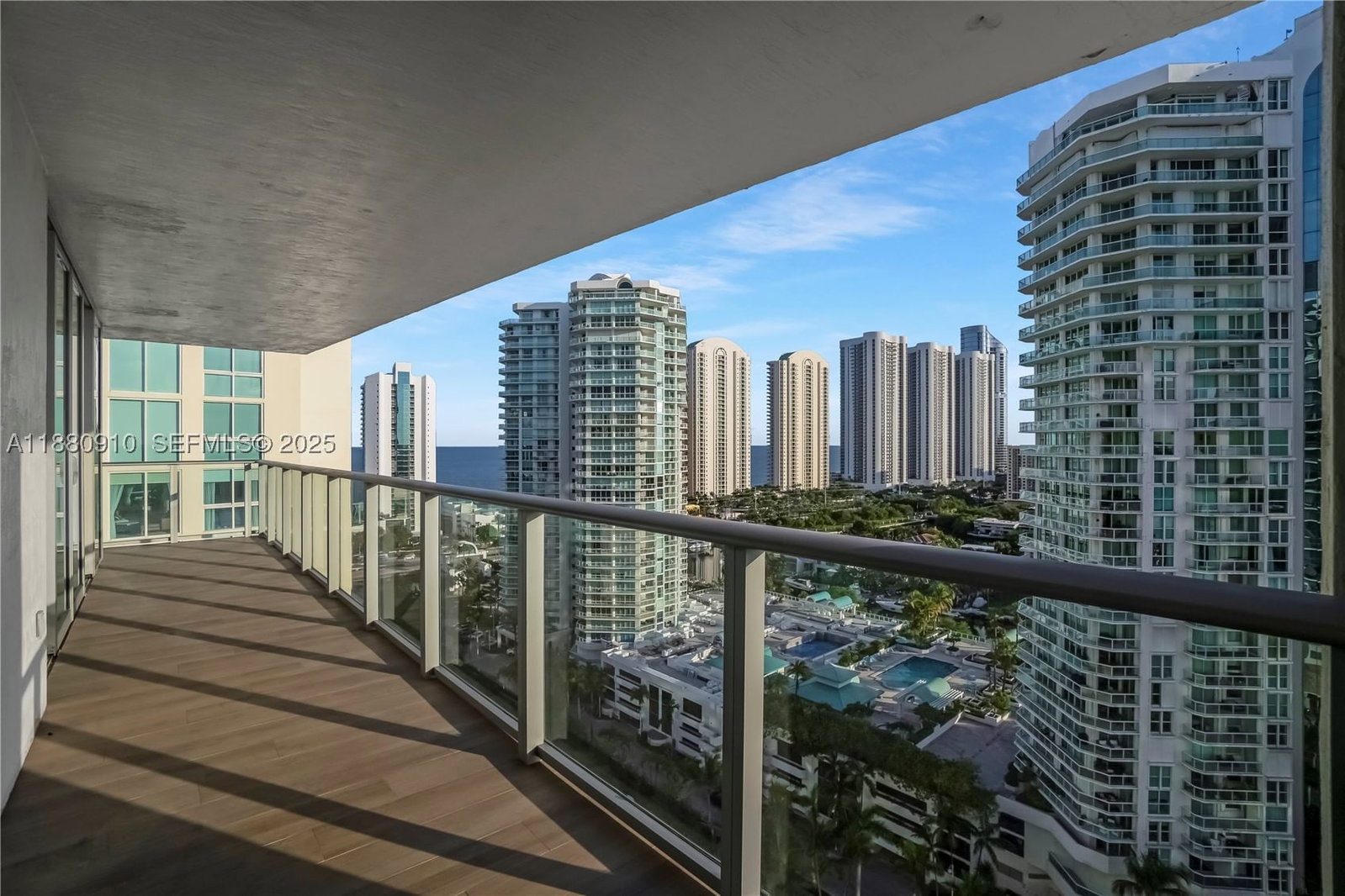 Real estate property located at 300 Sunny Isles Blvd #4-1802, Miami-dade, Parque Towers Condo, Sunny Isles Beach, FL