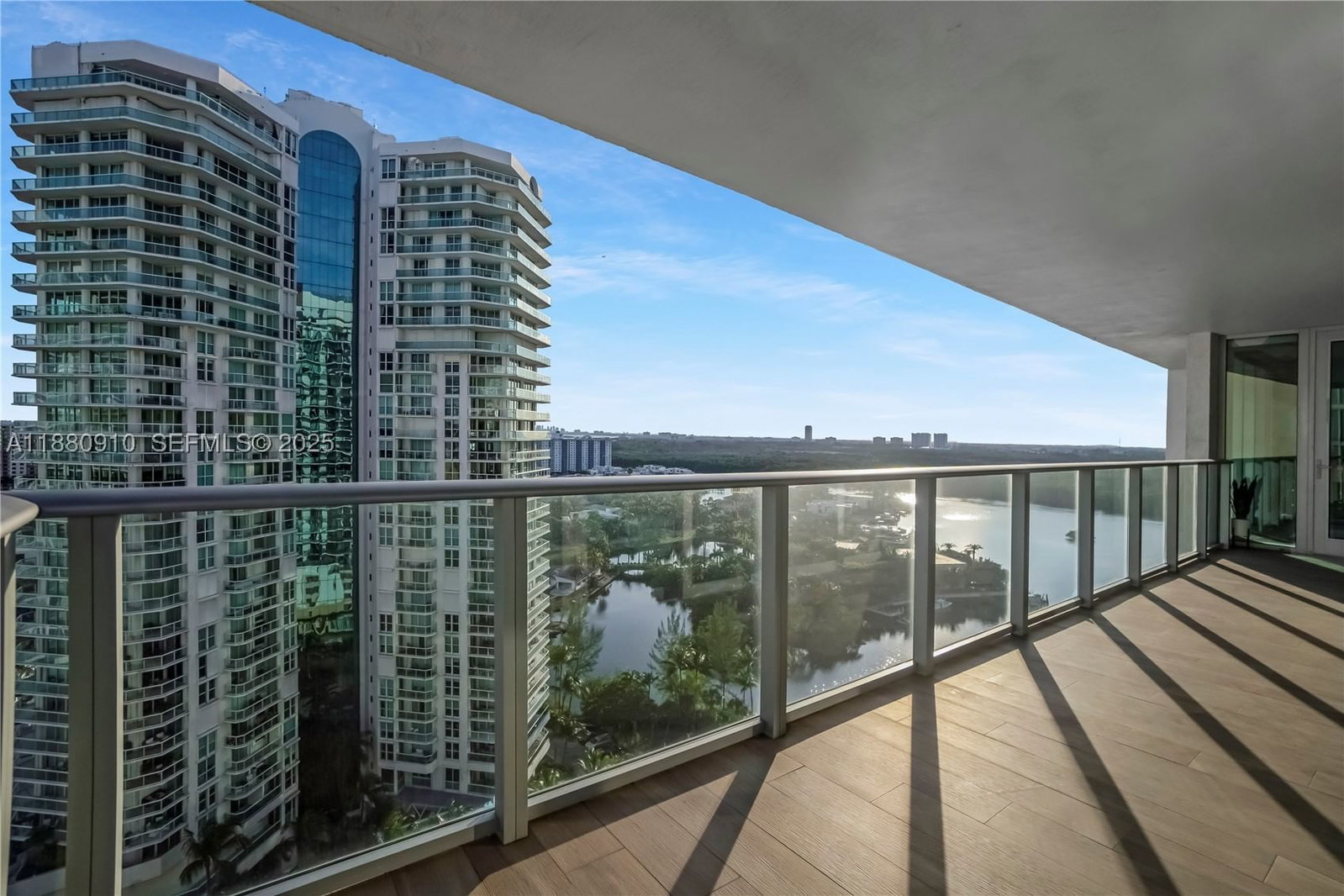 Real estate property located at 300 Sunny Isles Blvd #4-1802, Miami-dade, Parque Towers Condo, Sunny Isles Beach, FL