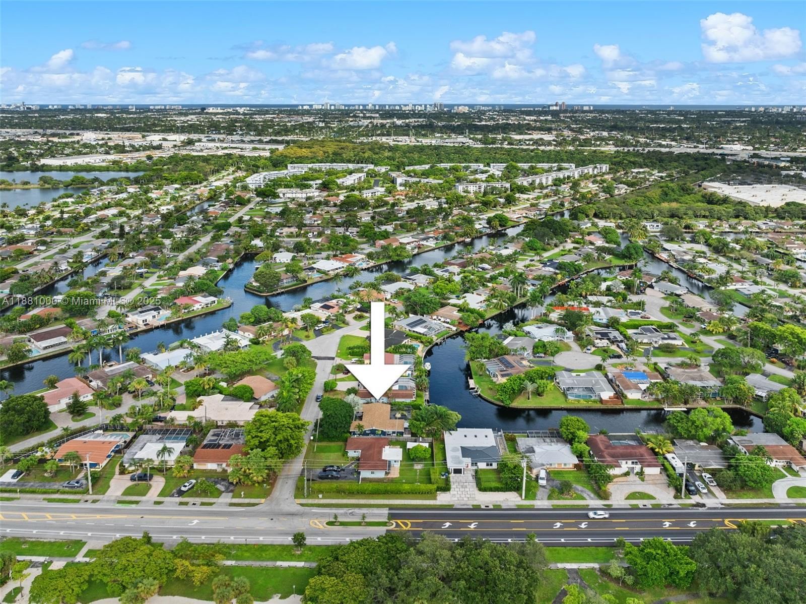 Real estate property located at 2010 35th St, Broward, Royal Palm Acres Third Se, Oakland Park, FL