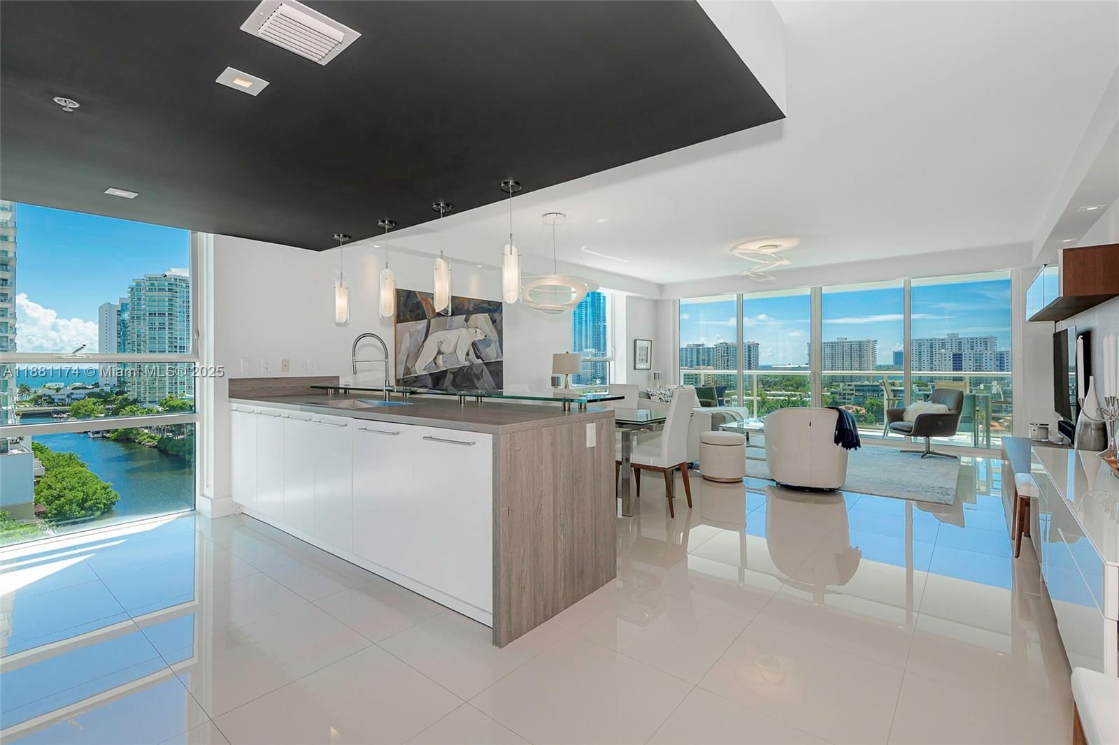 Real estate property located at 400 Sunny Isles Blvd #1122 CORNER UNIT, Miami-dade, 400 Sunny Isles Condo Eas, Sunny Isles Beach, FL