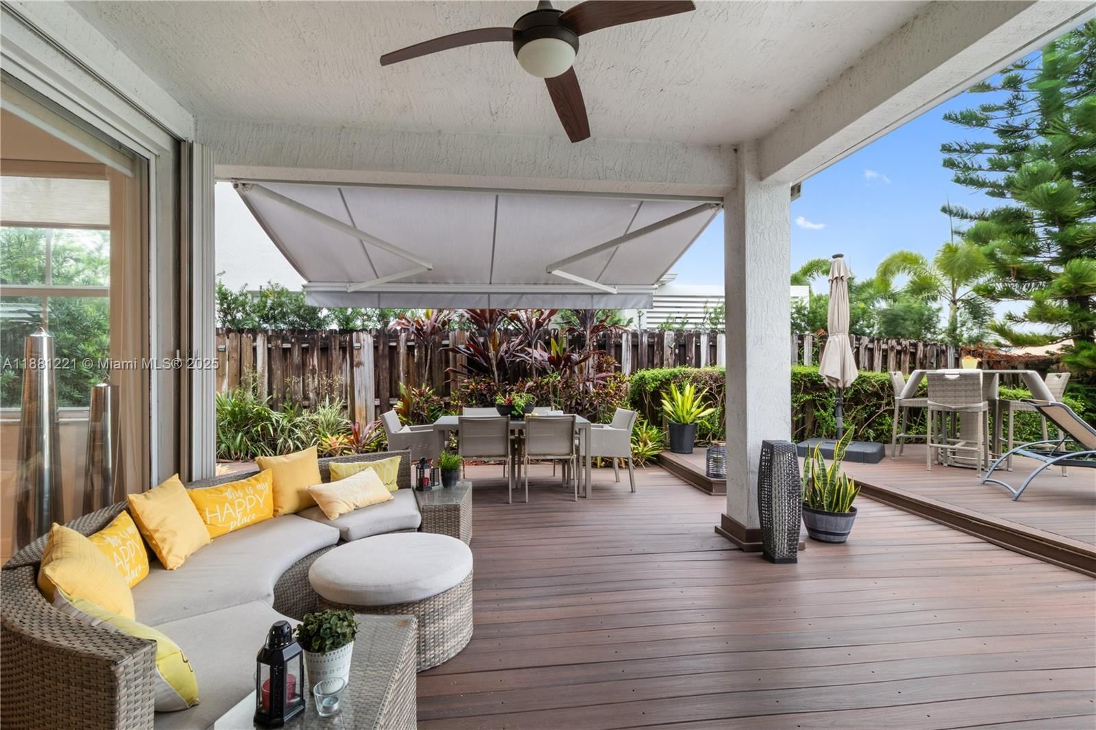 Real estate property located at 11257 78th St, Miami-dade, Doral Isles North Sec One, Doral, FL