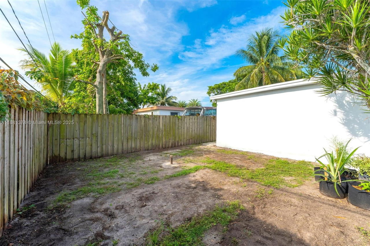 Real estate property located at 13711 Madison St, Miami-dade, Richmond Heights Estates, Miami, FL