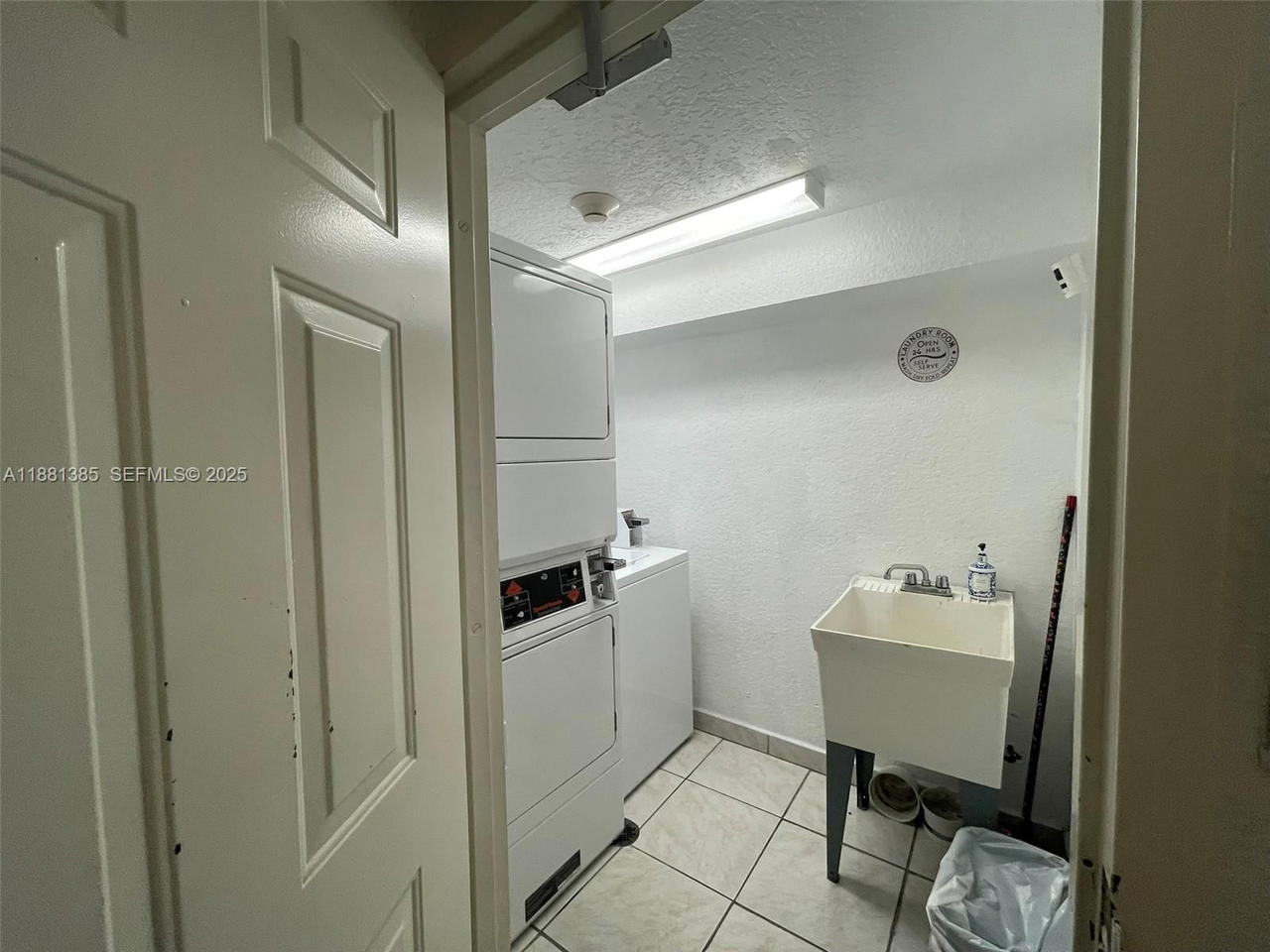 Real estate property located at 7326 Collins Ave #207, Miami-dade, Welworth Condo, Miami Beach, FL