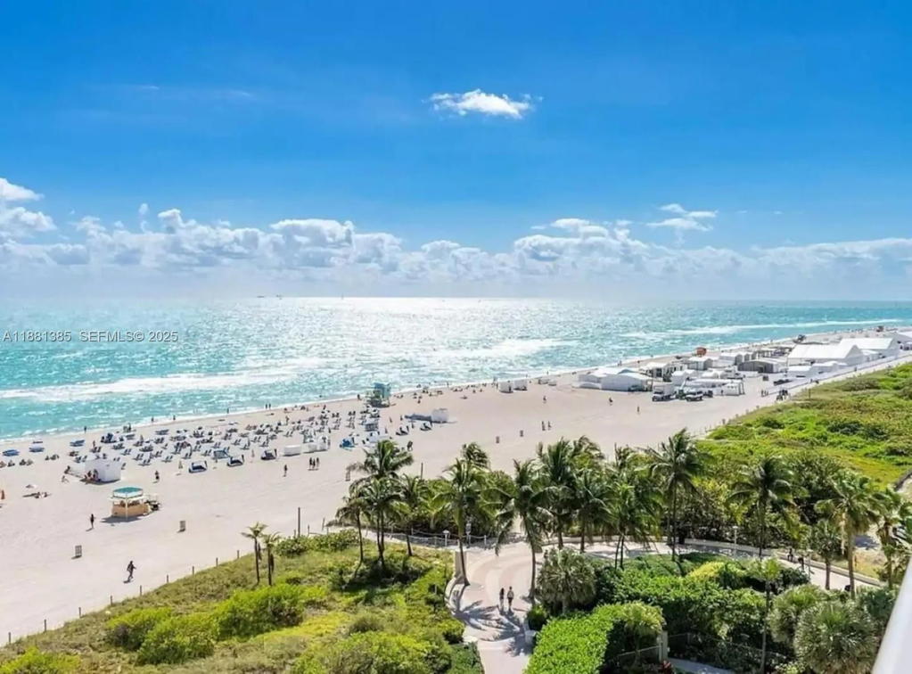 Real estate property located at 7326 Collins Ave #207, Miami-dade, Welworth Condo, Miami Beach, FL