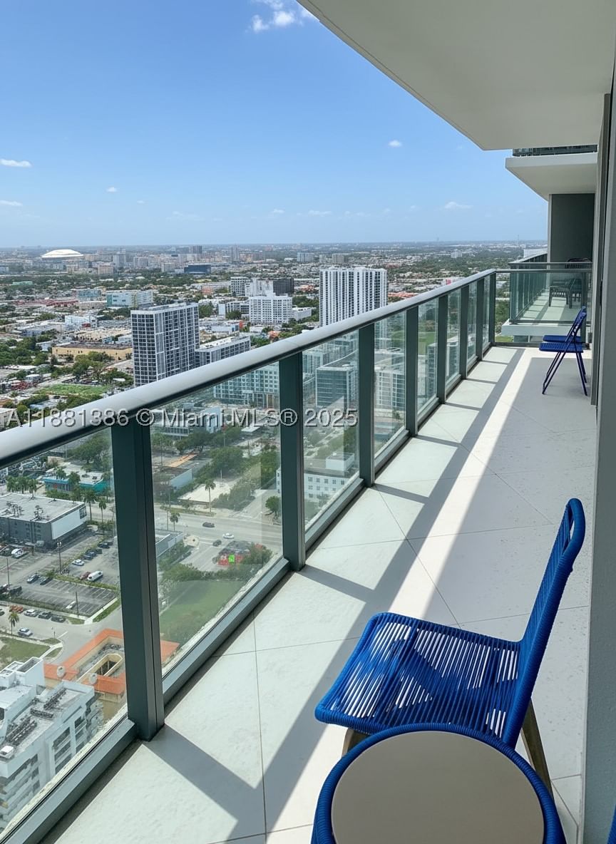 Real estate property located at 501 31st St #3906, Miami-dade, Paraiso Bayviews Condo, Miami, FL
