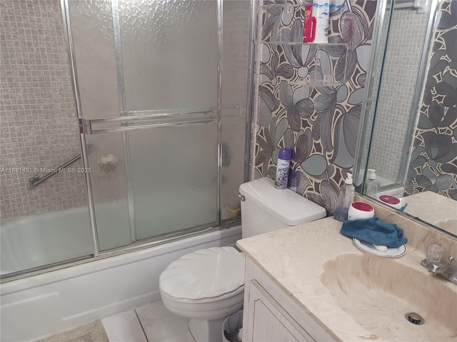 Real estate property located at 1300 St Charles Pl #311, Broward, Park Place Condominium No, Pembroke Pines, FL