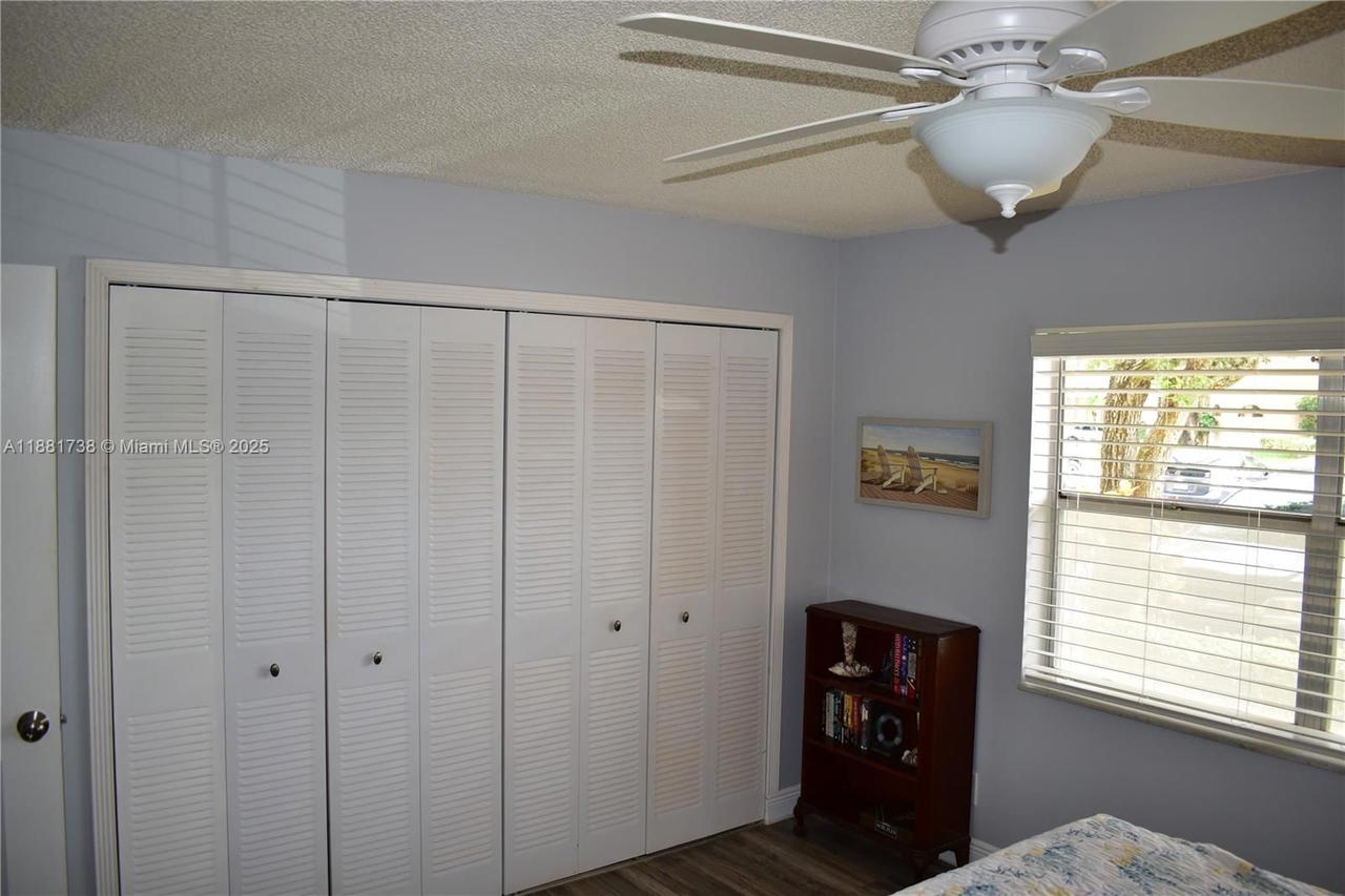 Real estate property located at 9320 Sunrise Lakes Blvd #108, Broward, Sunrise Lakes 106 Condo, Sunrise, FL