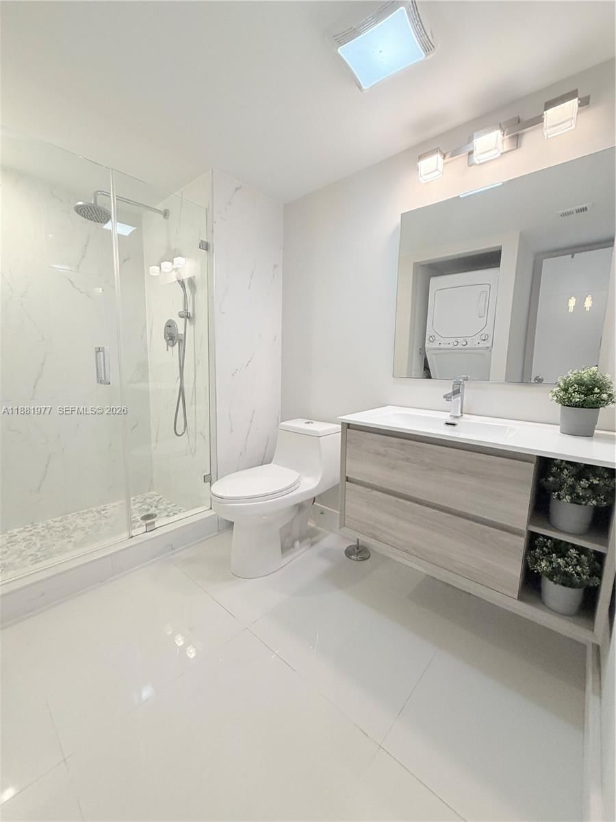 Real estate property located at 16531 Blatt Blvd #103, Broward, Gardens At Bonaventure 14, Weston, FL